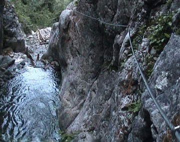 Pod polovinou
